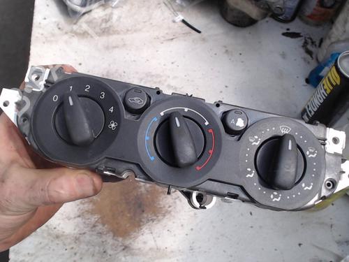Commande Chauffage FORD FOCUS II Turnier (DA_, FFS, DS) 1.6 TDCi (100 hp) 21935139