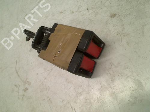 Used Seat buckle OPEL ZAFIRA A MPV (T98) 1.8 16V (F75) (125 hp) 21930428