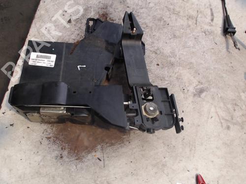Used Front left lock FORD FIESTA V (JH_, JD_) 1.3 (69 hp) 21939375