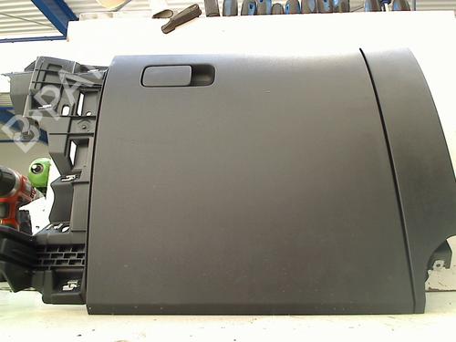 Used Glove box VW UP! (121, 122, BL1, BL2, BL3, 123) 1.0 (60 hp) 21928629