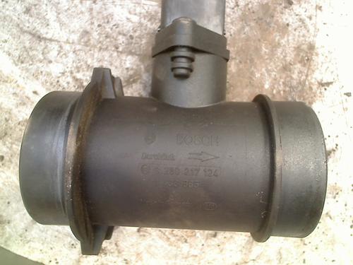 Used Mass air flow sensor BMW 3 (E46) 318 i (118 hp) 21932333