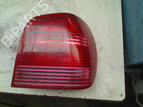 Used Right taillight VW POLO (6N2) 1.4 (60 hp) 21934795