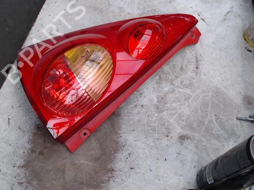 Used Left taillight PEUGEOT 107 (PM_, PN_) 1.0 (68 hp) 21939550
