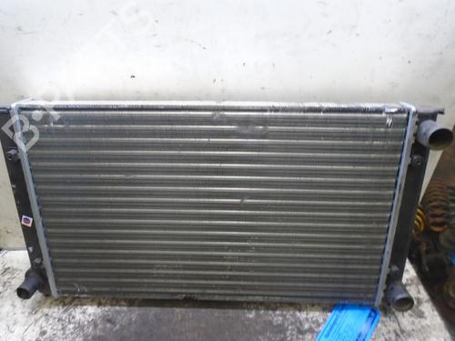 Køler VW VENTO (1H2) 1.8 (90 hp) 23042963