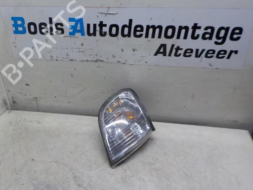 Used Right front indicator HYUNDAI H-1 / STAREX Bus (A1) 2.5 TD (80 hp) 23005696