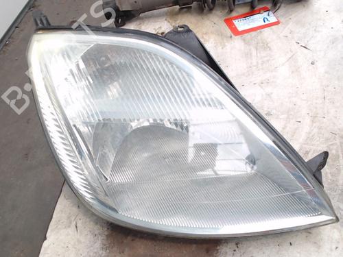 Used Right headlight FORD FIESTA V (JH_, JD_) 1.25 16V (70 hp) 21939615