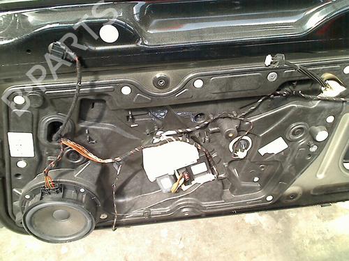 Used Front right window mechanism VW GOLF VI (5K1) 1.2 TSI (86 hp) 21916072