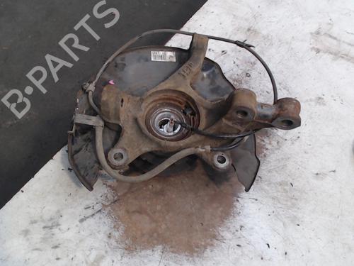 Used Left front steering knuckle TOYOTA YARIS (_P13_) 1.0 (KSP130_, KSP130) (69 hp) 21941344