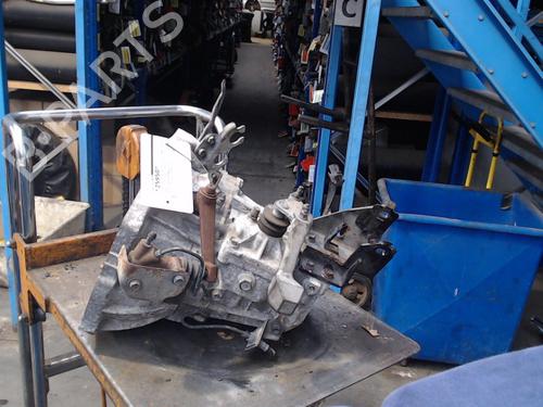 Gearbox TOYOTA YARIS (_P9_) 1.3 VVT-i (SCP90_, SCP90R) | BP21935922M3 