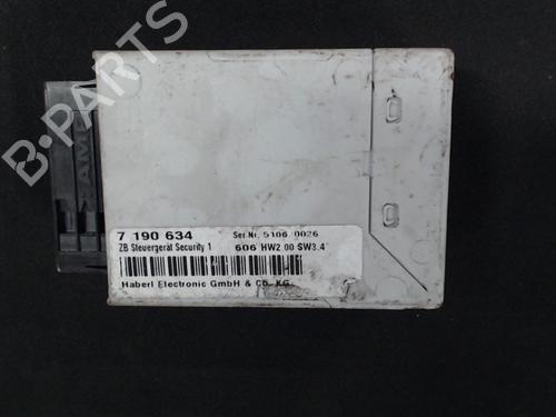 Used Electronic module BMW 5 (E60) 550 i (367 hp) 21939254