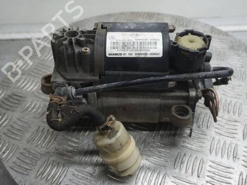 Used Suspension compressor MERCEDES-BENZ S-CLASS (W220) S 320 CDI (220.026, 220.126) (197 hp) 23018974
