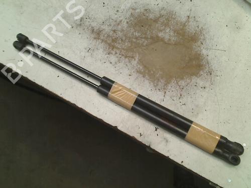 Used Tailgate lift support KIA CERATO I Hatchback (LD) 1.6 (105 hp) 21934860