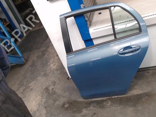 Used Left rear door TOYOTA YARIS (_P9_) 1.3 VVT-i (SCP90_, SCP90R) (87 hp) 21940474