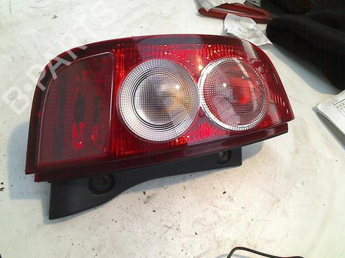 Used Left taillight NISSAN MICRA III (K12) 1.4 16V (88 hp) 21909605