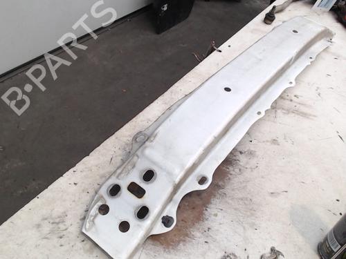 Used Front bumper reinforcement TOYOTA YARIS (_P13_) 1.0 (KSP130_, KSP130) (69 hp) 21941357