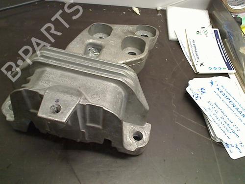 Engine mount MERCEDES-BENZ CLA Coupe (C117) CLA 220 CDI 4-matic (117.305) | BP21910953M89 