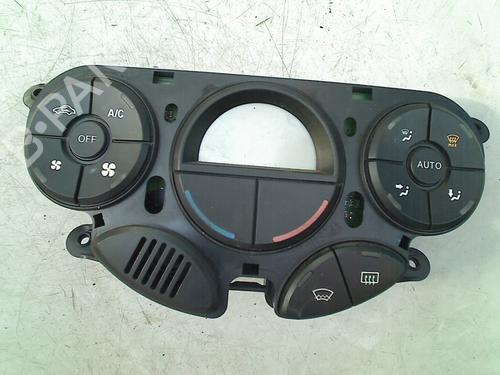 AC Styreenhet / Manøvreringsenhet FORD FOCUS I Turnier (DNW) 1.8 16V (115 hp) 21910759