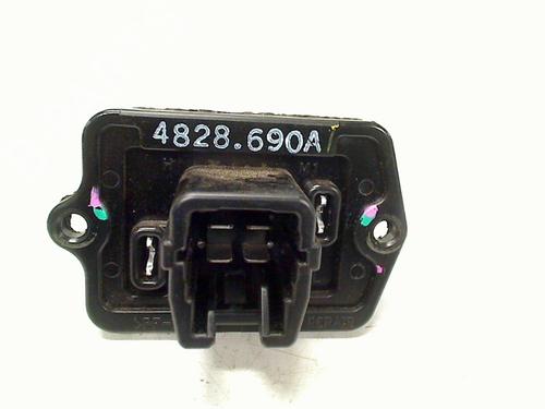 Used Heater resistor SUZUKI CELERIO (LF) 1.0 (AVK310) (68 hp) 21934004