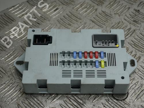 Used Fuse box LAND ROVER DISCOVERY SPORT (L550) 2.0 D (150 hp) 22175239