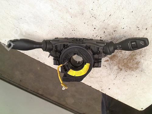 Used Steering column stalk FORD FIESTA VI (CB1, CCN) 1.6 TDCi (95 hp) 21931737
