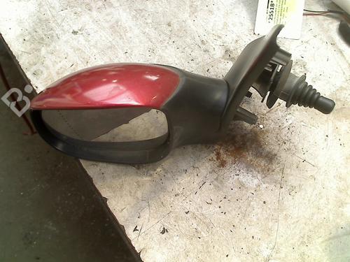 Used Left mirror PEUGEOT 206 Hatchback (2A/C) 1.4 i (75 hp) 21931666