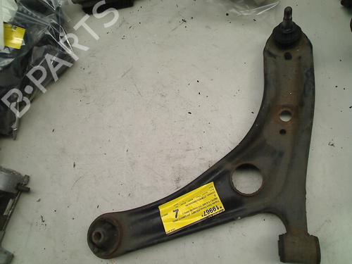 Used Left front suspension arm TOYOTA YARIS VERSO (_P2_) 1.3 (NCP20_, NCP22_, NCP20R, NCP22R) (84 hp) 21910441
