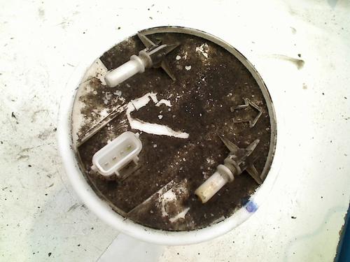 Used Fuel pump FORD FIESTA V (JH_, JD_) 1.3 (69 hp) 21909742
