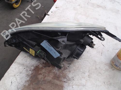 Right headlight FORD FIESTA V (JH_, JD_) 1.6 16V | BP21939849C29 