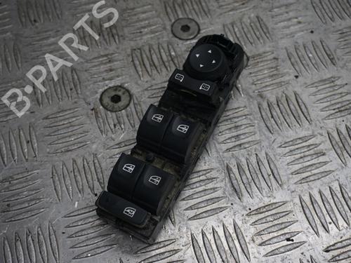 Used Switch RENAULT MEGANE III Grandtour (KZ0/1) 1.5 dCi (KZ0C, KZ1A) (90 hp) 23019834