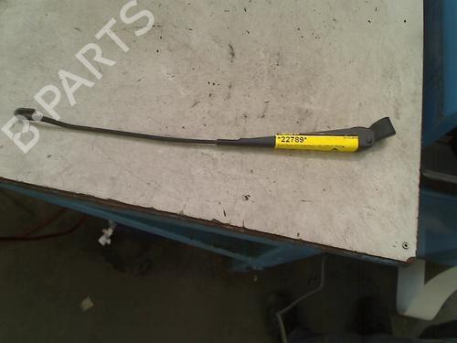 Used Rear windshield wiper arm FORD FIESTA IV (JA_, JB_) 1.3 i (60 hp) 21921896