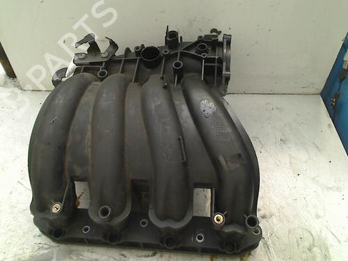 Used Intake manifold BMW 1 (E87) 116 i (115 hp) 21916412