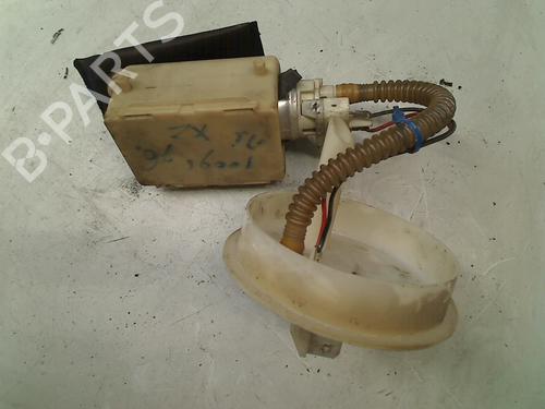 Used Fuel pump CITROËN ZX (N2) 1.6 i (88 hp) 21910389