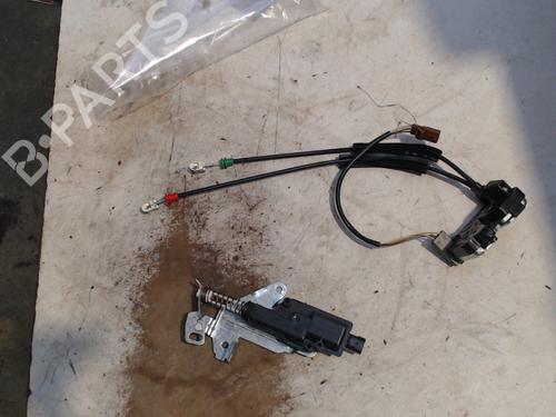 Used Tailgate lock FORD FIESTA V (JH_, JD_) 1.3 (69 hp) 21937343