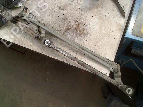 Used Front wipers mechanism FORD FOCUS II Turnier (DA_, FFS, DS) 1.6 (100 hp) 21931669