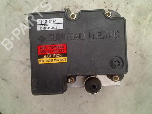 Used ABS pump TOYOTA YARIS (_P1_) 1.3 (NCP10, SCP12_) (86 hp) 21925801