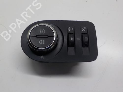 Used Headlight switch OPEL MERIVA B MPV (S10) 1.4 (75) (120 hp) 23008474