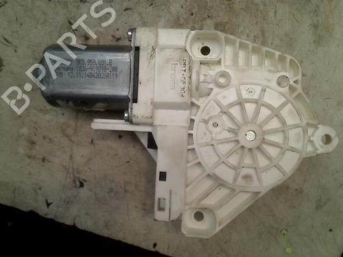Used Left front window motor AUDI Q3 (8UB, 8UG) 1.4 TSI (150 hp) 21926135