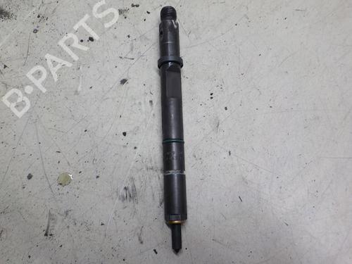 Used Injector AUDI A4 B5 (8D2) 2.5 TDI (150 hp) 23004894