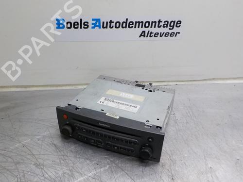 Used Radio RENAULT MEGANE II Coupé-Cabriolet (EM0/1_) 2.0 (135 hp) 23010126