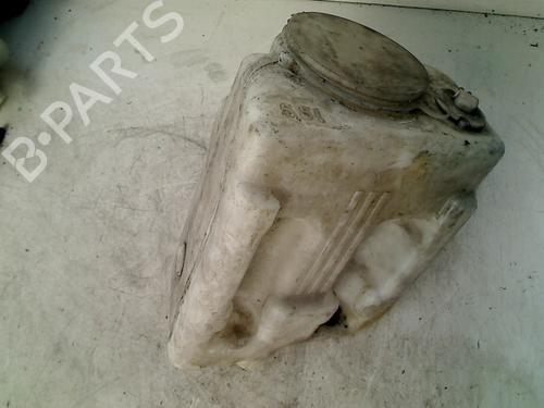 Used Windscreen washer tank MERCEDES-BENZ E-CLASS (W210) E 200 (210.035) (136 hp) 21916021