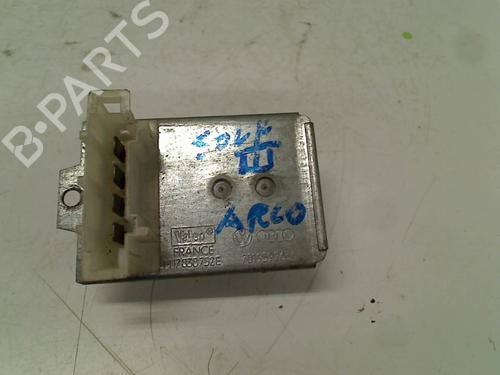 Used Heater resistor VW GOLF III (1H1) 1.4 (60 hp) 21933510