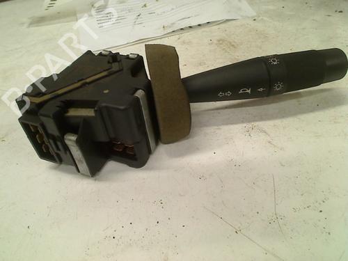 Used Steering column stalk PEUGEOT 205 II (20A/C) 1.0 (45 hp) 21928194