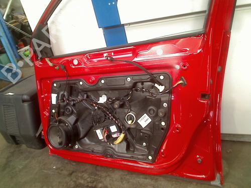 Used Front right window mechanism VW GOLF VI (5K1) 1.2 TSI (86 hp) 21925932