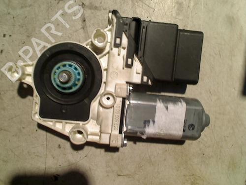 Used Left rear window motor VW GOLF VI (5K1) 1.2 TSI (86 hp) 21922531