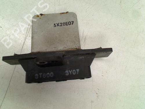 Used Heater resistor NISSAN ALMERA I Hatchback (N15) 1.4 (87 hp) 21934001