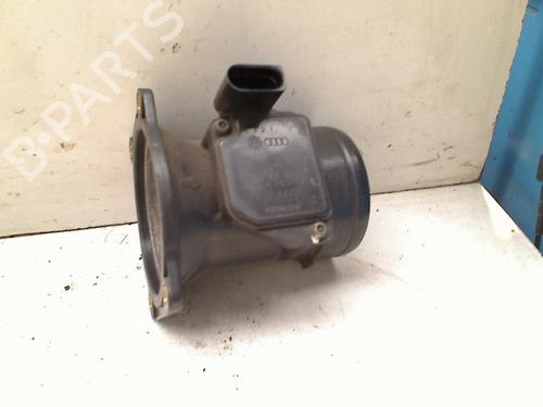 Used Mass air flow sensor VW GOLF IV (1J1) 1.6 (100 hp) 21916516