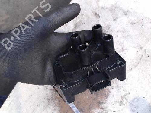 Used Ignition coil FORD FIESTA V (JH_, JD_) 1.3 (69 hp) 21937018
