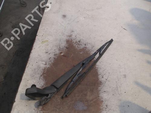 Used Rear windshield wiper arm VOLVO V70 II (285) T5 (250 hp) 21945618