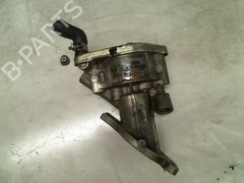 Used Vacuum pump FORD ESCORT V Turnier (ANL) 1.8 D (60 hp) 21930140