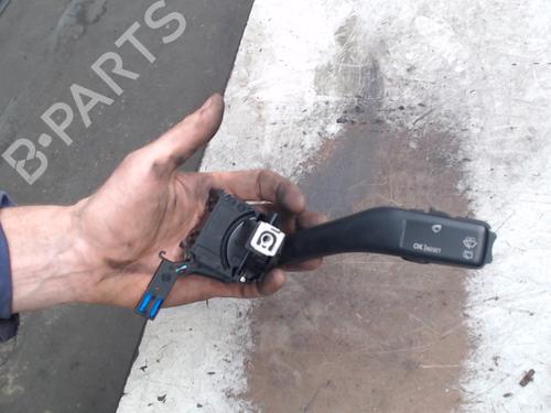 Used Steering column stalk SEAT LEON (1P1) 1.6 (102 hp) 21942942